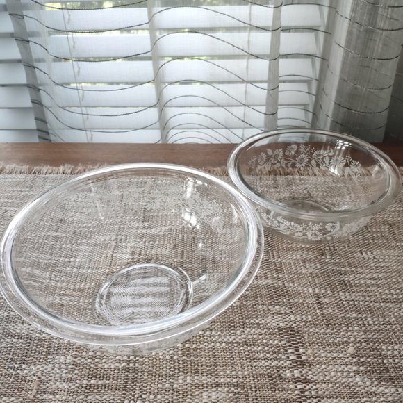 VTG PYREX Clear Bowls Colonial Mist White Flowers - Picture 3 of 10